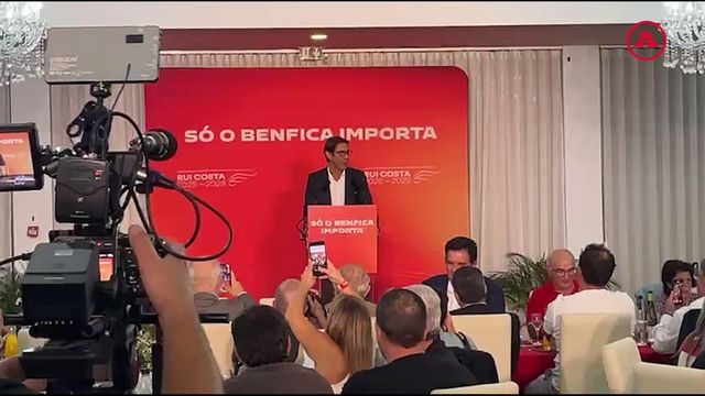Rui Costa: «Virei presidente do dia para a noite para não deixar o Benfica cair»