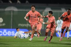 Gabri Veiga assistiu os dois primeiros golos e fez o 3-0 - Foto: Catarina Morais/KAPTA+