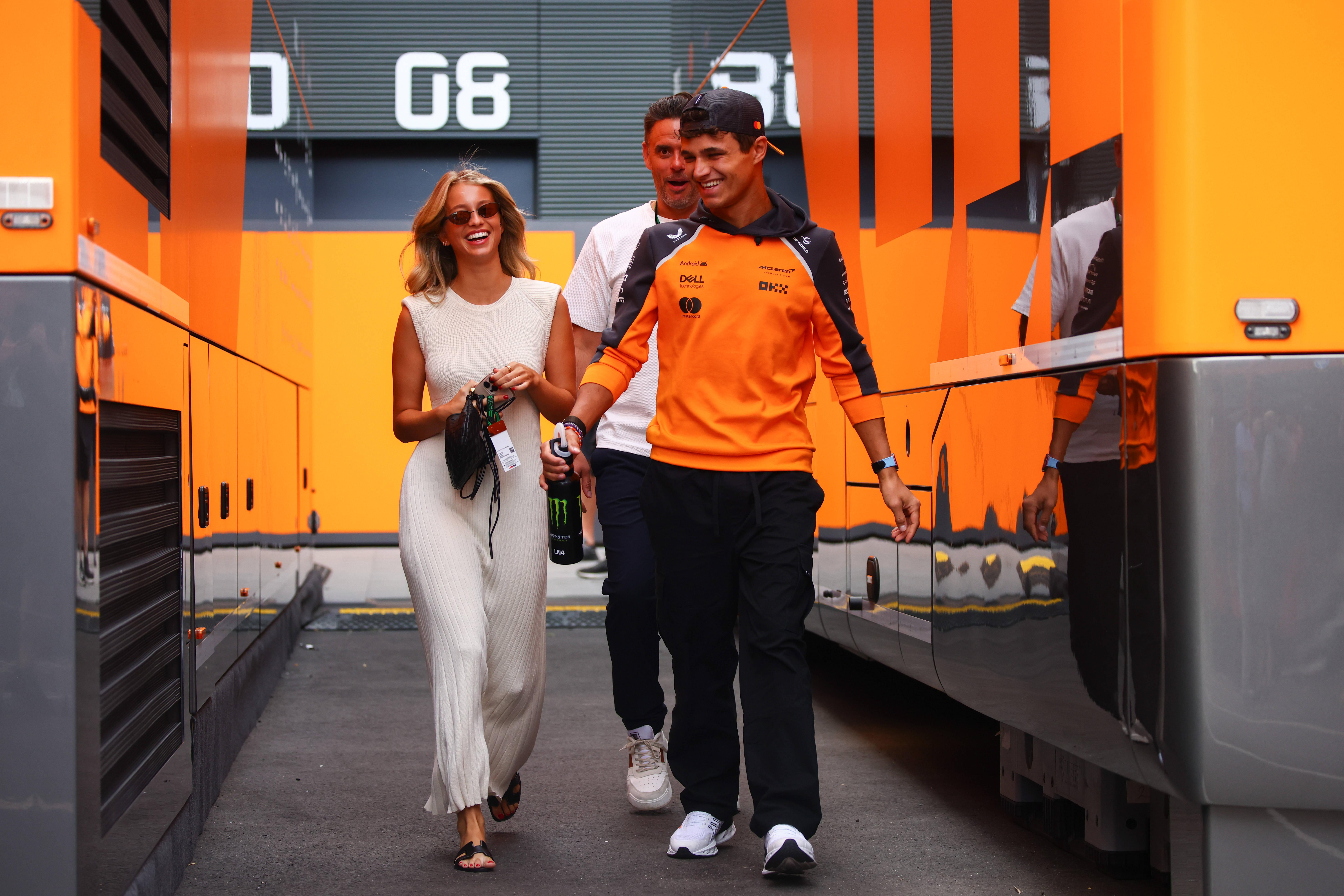 Margarida Corceiro e Lando Norris