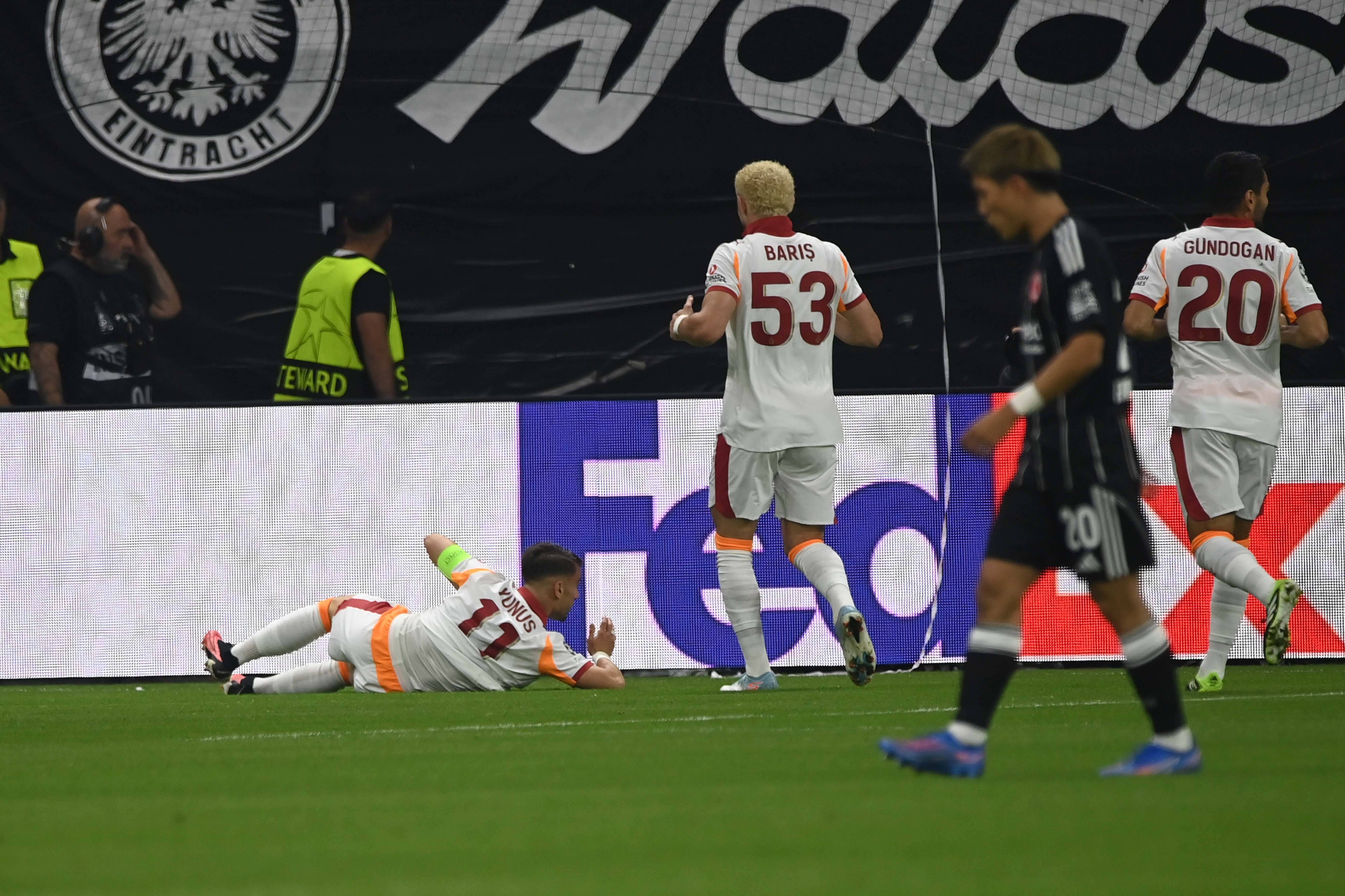 Yunus Akgun imita Kerem Akturkoglu