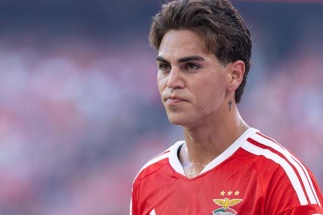 Enzo Barrenechea, 25 anos, soma 11 jogos esta época — Foto: IMAGO