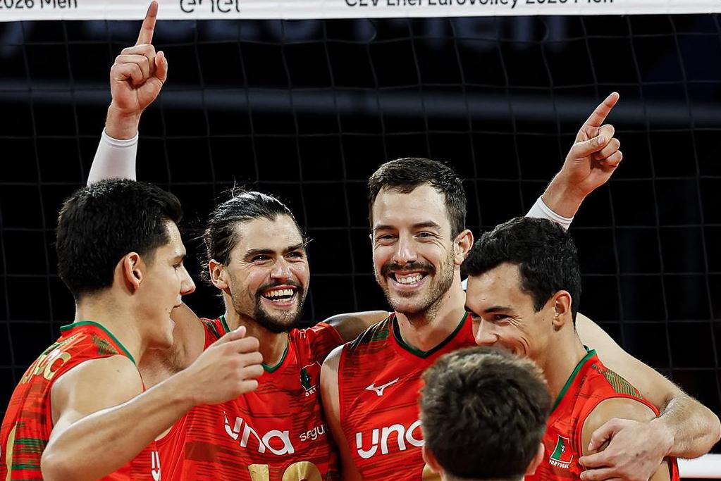 Seleção Nacional joga este domingo frente à França apuramento para os quartos de final do Eurovolley. CEV