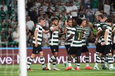 Jogadores festejam golo de Suárez no Sporting-Arouca - Foto: Sérgio Miguel Santos