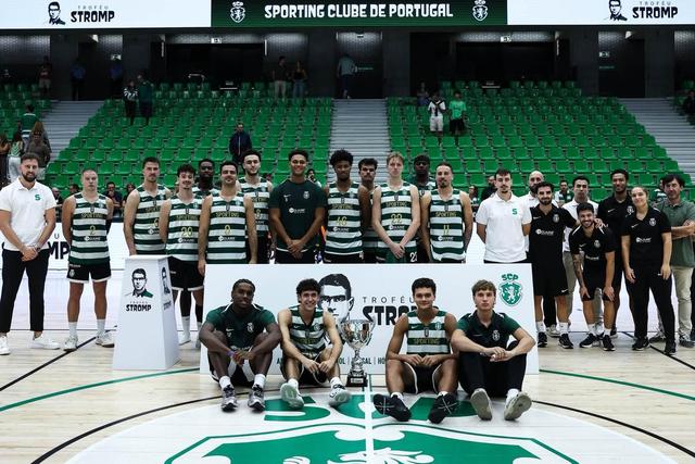 Leões acabaram por ficar com o troféu em casa    Fotografia Sporting CP