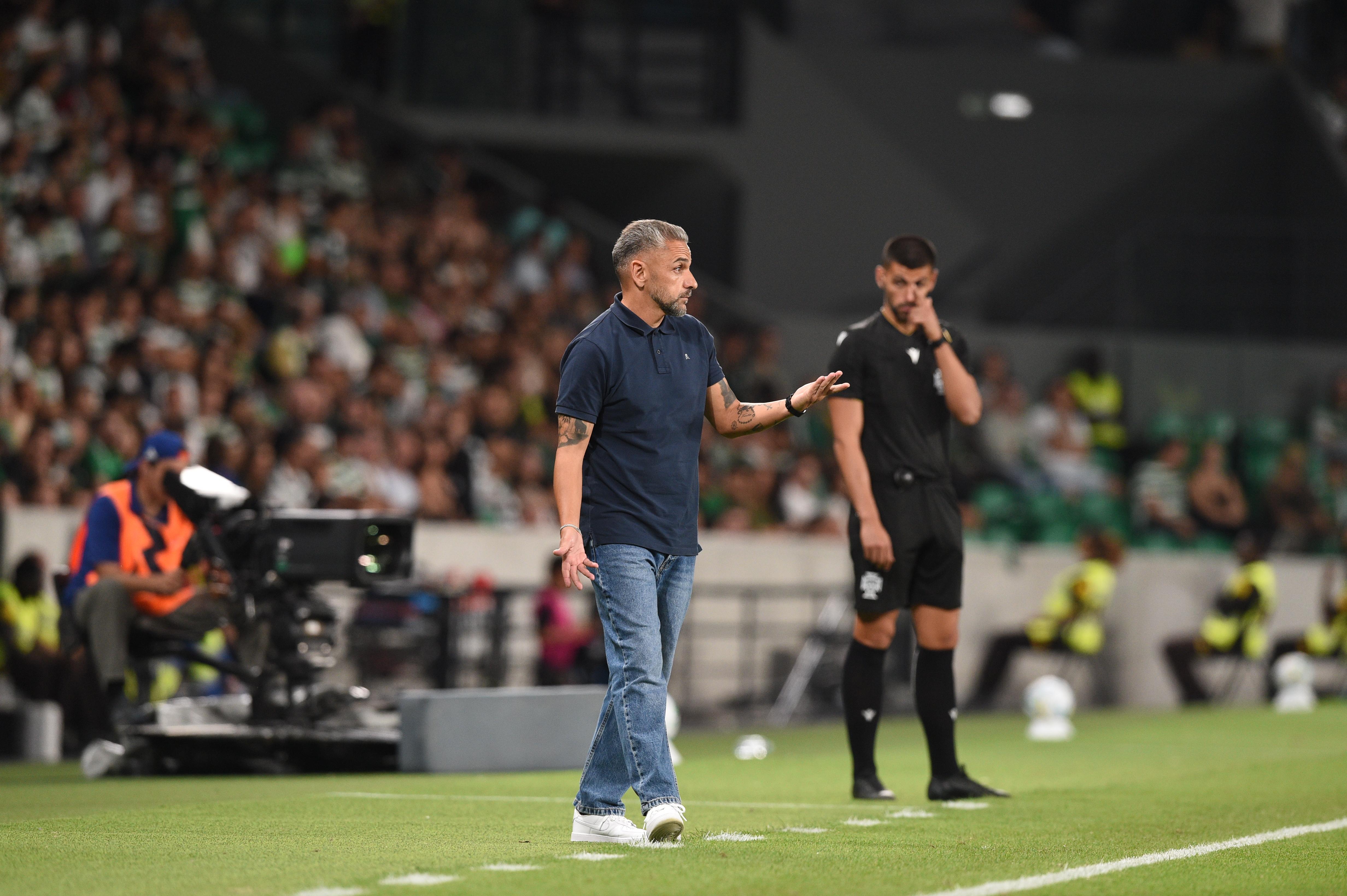 Rui Borges no Sporting-Arouca - Foto: Sérgio Miguel Santos