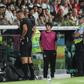David Silva, árbitro da AF Porto, no monitor do VAR no Sporting-Arouca (Miguel A. Lopes/LUSA)