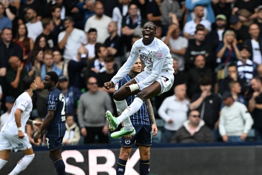 Kanté festeja o golo contra o Millwall