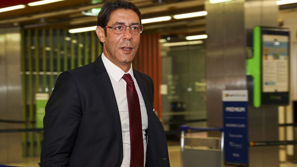 Rui Costa assume «falhanço» na Champions e olha para a Liga Europa como «mal menor»