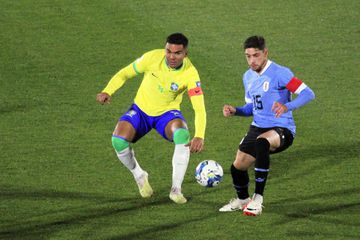 Casemiro lesiona-se e fica de fora do jogo contra o Sheffield United