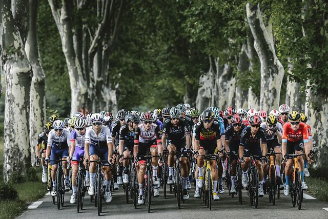 Ciclismo: pelotão do World Tour sem alterações