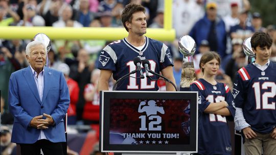 Tom Brady prevê o fim do futebol americano