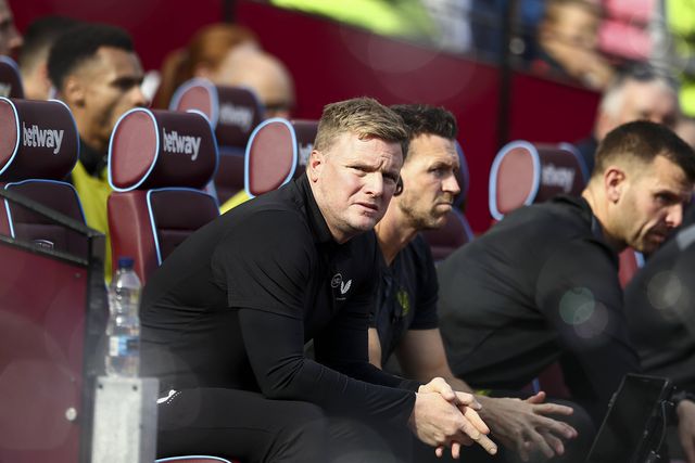 Howe rejeita suceder a Southgate na seleção inglesa