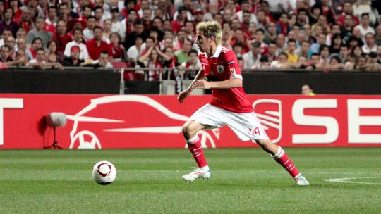 Coentrão elogia Benfica de Jesus: «Essa equipa batia todas as dos últimos 15 anos»