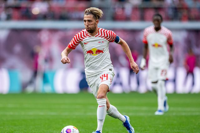 Leipzig anuncia renovação com Kampl