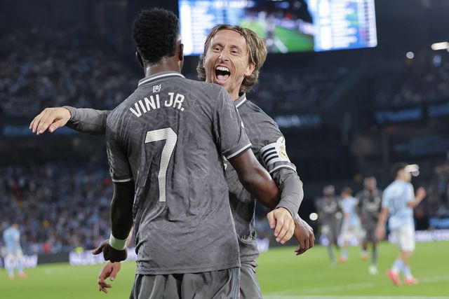 É (mais) histórico! Modric bate recorde de Puskas no Real Madrid