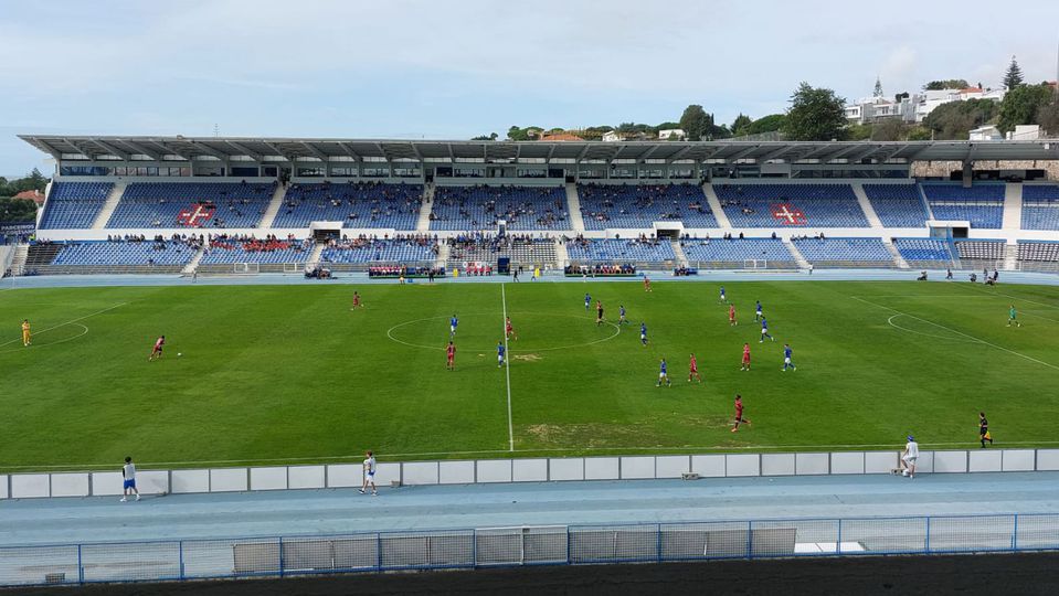 Gil Vicente confirma favoritismo no Restelo com dois 'golaços'