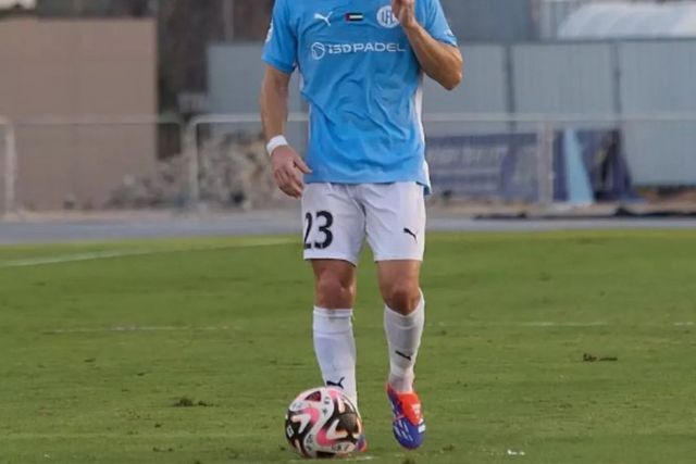 Adrien Silva regressa ao Dubai para jogar na segunda divisão