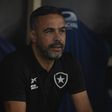 Vídeo: Botafogo denuncia insultos xenófobos a Artur Jorge no terreno do Bragantino