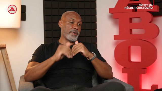 Hélder Cristóvão foi diretor geral da formação e treinador da equipa principa do Al Nassr