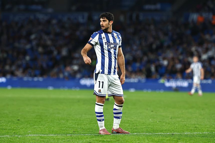 Gonçalo Guedes leva uma assistência em novo jogos pela Real Sociedad