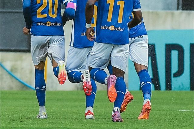 Feirense derrota Penafiel, em tarde chuvosa - Fotografia: Liga Portugal