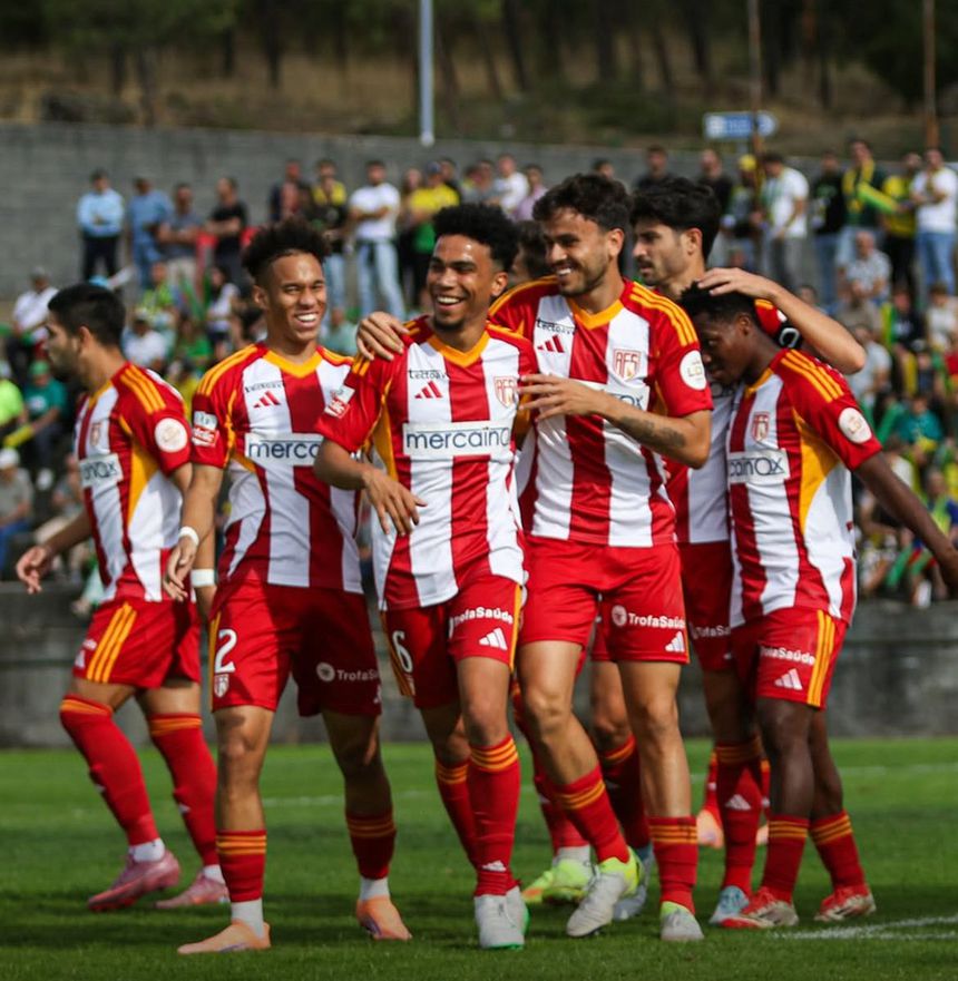 Aves SAD conquistou ontem a primeira vitória da temporada - Fotografia: Aves SAD