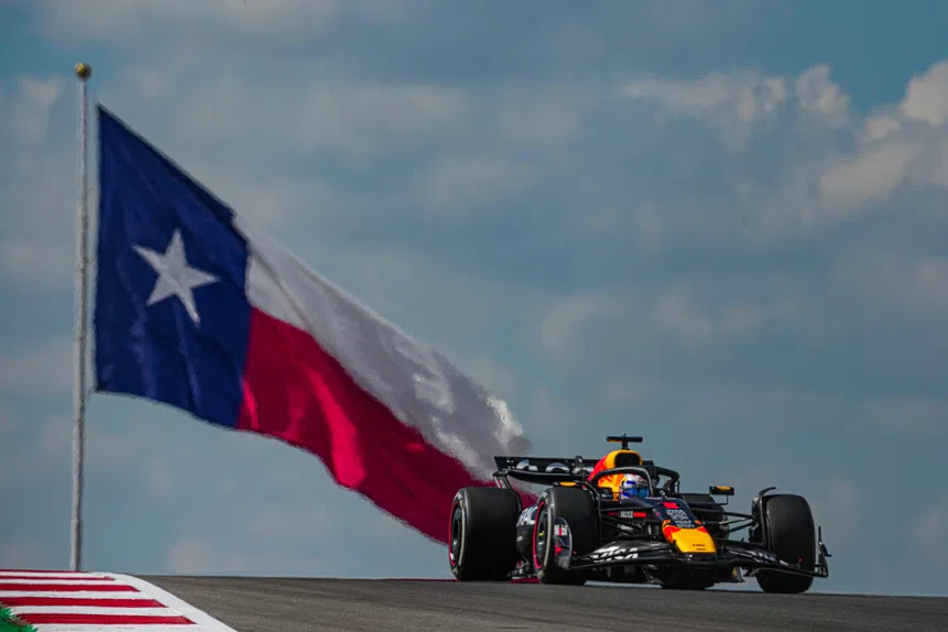 Verstappen reina no Texas! Épico regresso