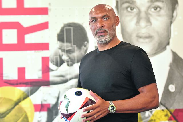 Hélder Cristóvão, 54 anos,
treinador, jogou no Benfica
e Newcastle e analisa o duelo
entre os clubes
para a Liga dos Campeões — Foto: Miguel Nunes