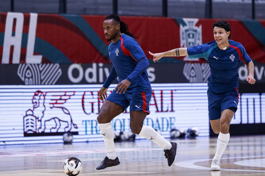 Pany Varela no treino da Seleção de futsal - Foto: FPF