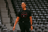Mery Andrade está a iniciar a quarta temporada em Toronto      Fotografia Toronto Raptors