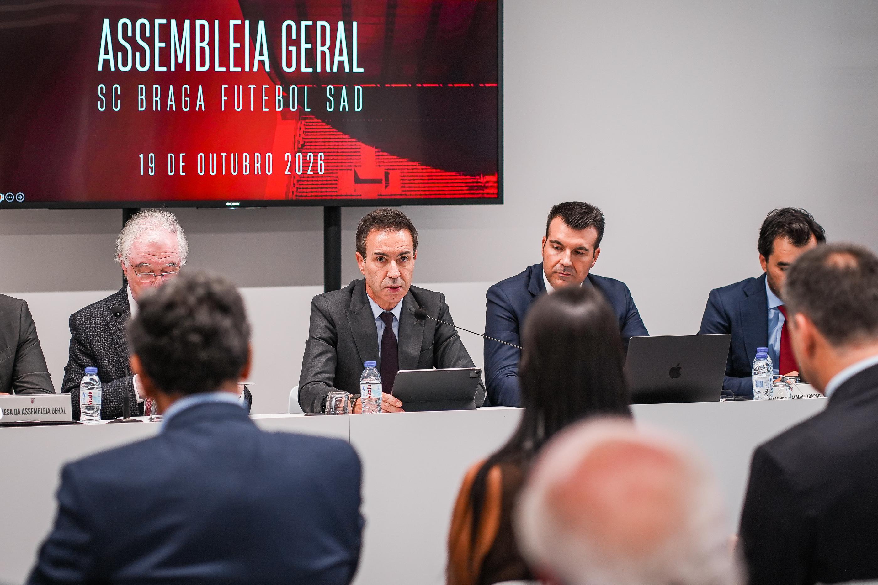 António Salvador   na AG de acionistas da SAD (Foto SC Braga)
