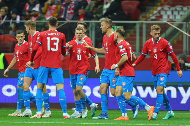 República Checa: trio dispensado após ida a discoteca