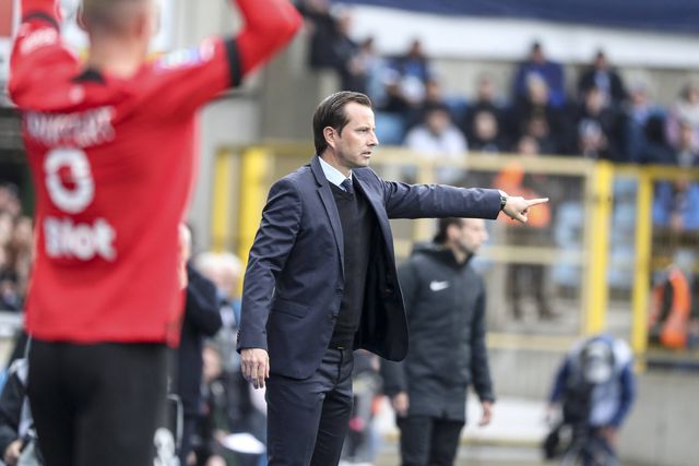 Rennes despede treinador e já tem substituto