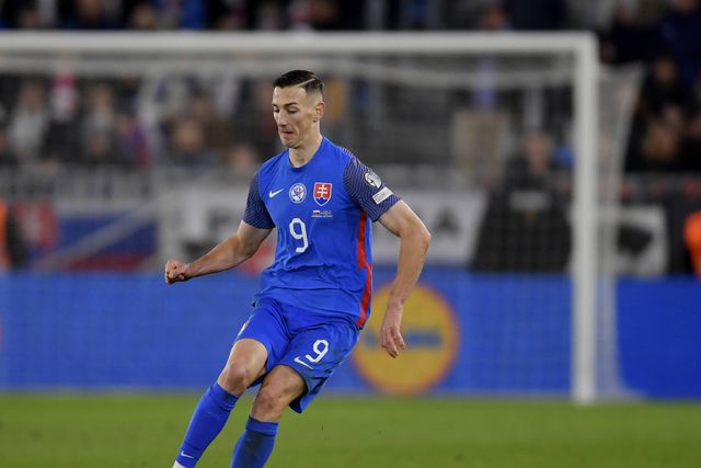 O avançado do Boavista que liderou a reviravolta da Eslováquia