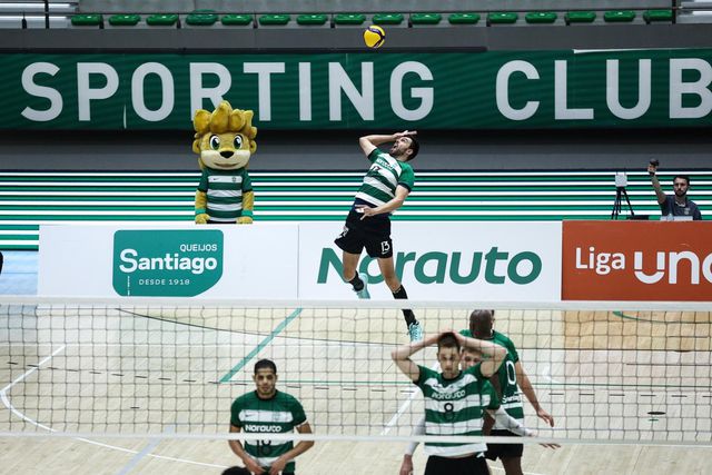 Sporting vence no acerto do calendário e aproxima-se do Benfica
