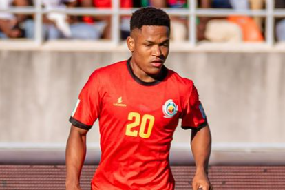 Geny Catamo ao serviço da seleção de Moçambique (FMF)