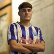 FC Porto: jovem que tem André como ídolo e se inspira em Varela assina contrato profissional