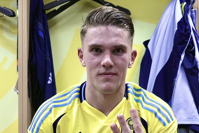 Sporting lembra «Viktor Pókeres» e suecos falam em... Bola de Ouro