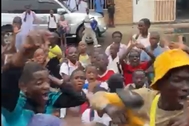 Angola vibra com líder portista