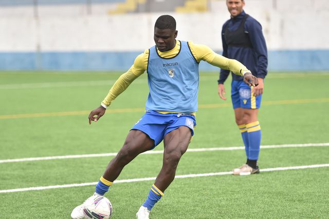 Valdu marcou ao FC Porto na estreia… mas não valeu