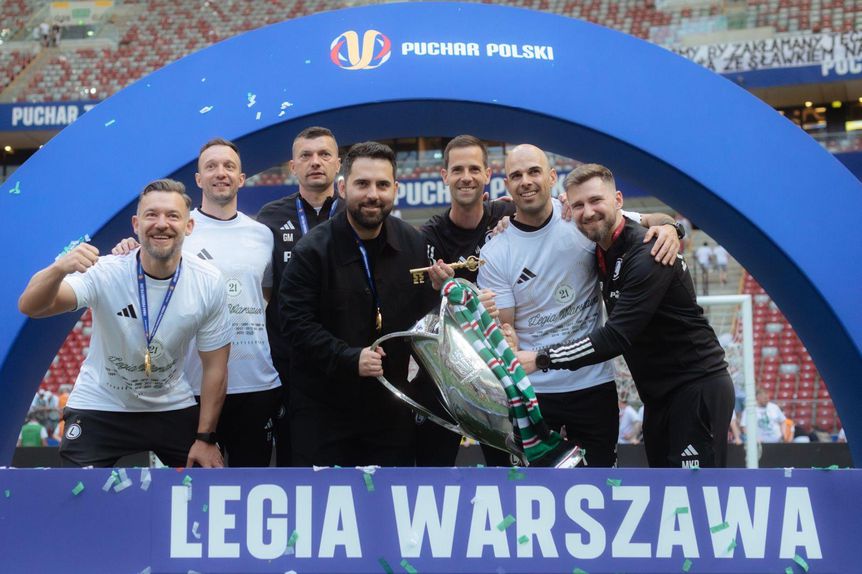 Gonçalo Feito festejou a conquista da Taça da Polónia em 2024/2025 - Foto: D. R.