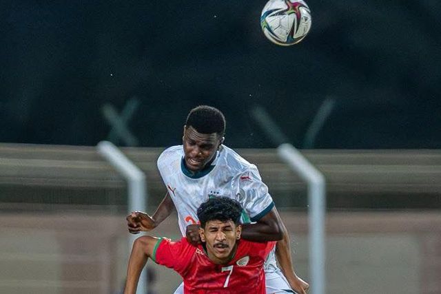 Diomande em ação no jogo da Costa do Marfim diante da congénere de Omã - Foto: X/FIF