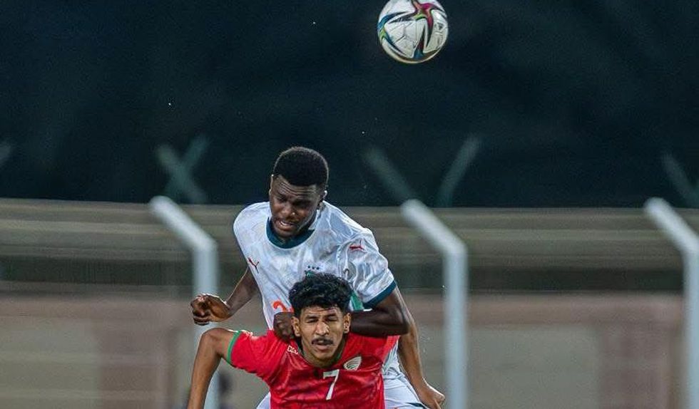 Diomande em ação no jogo da Costa do Marfim diante da congénere de Omã - Foto: X/FIF
