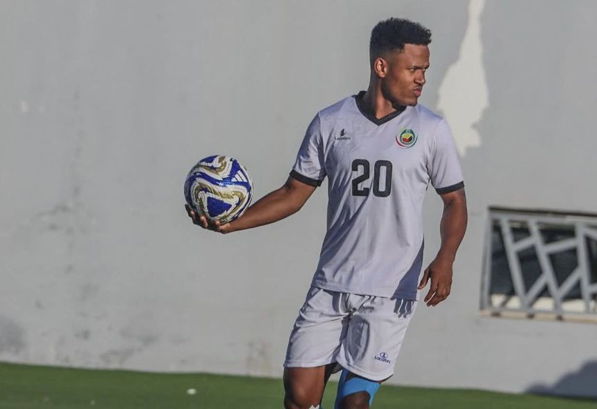 Geny Catamo defrontou Marrocos e Chade - Foto: Facebook Federação Moçambicana de Futebol