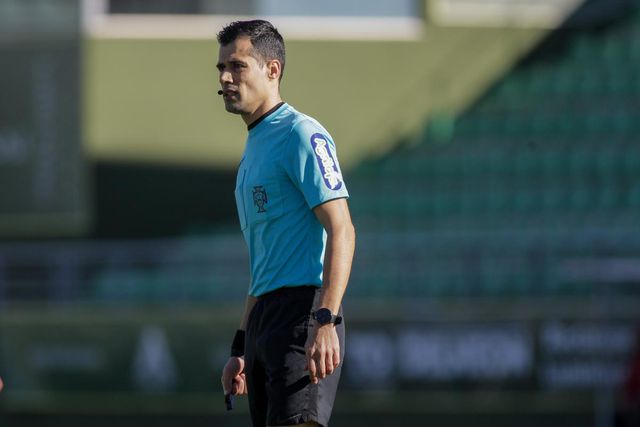 Taça da Liga: Já é o conhecido o árbitro do jogo entre Benfica e Aves SAD