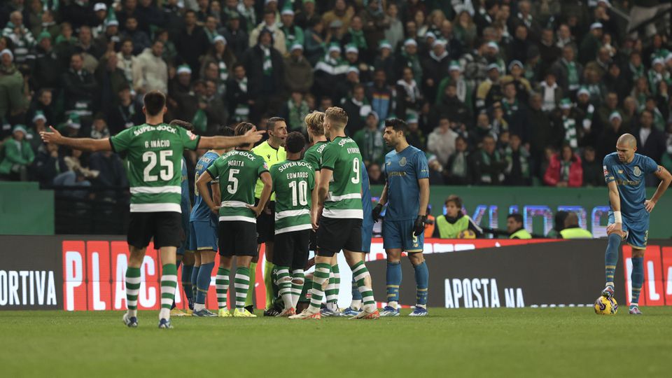Os destaques do FC Porto: Pepe voltou a ser o mau Pepe, Galeno voltou a ser o bom Galeno
