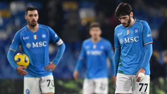 Escândalo: Nápoles goleado e fora da Taça de Itália!