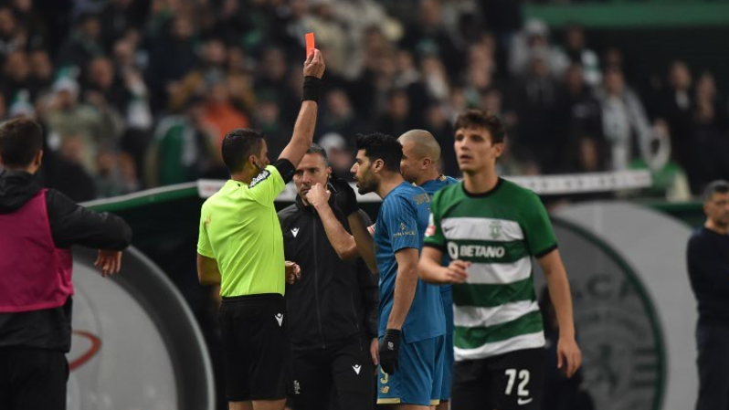 Plantel do FC Porto defendeu Pepe