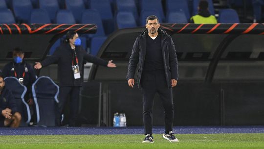 O maior problema de Sérgio Conceição: defesas e médios