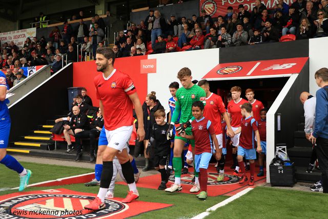 ‘Glazers out’? Nem a dívida trava protesto do FC United